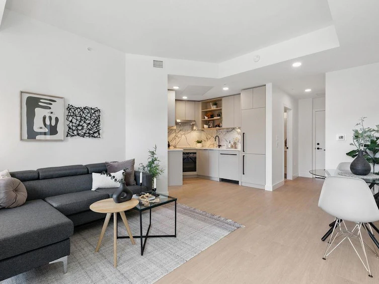 202-333 St. David's Avenue, North Vancouver, BC, V7L 3P2 - 5