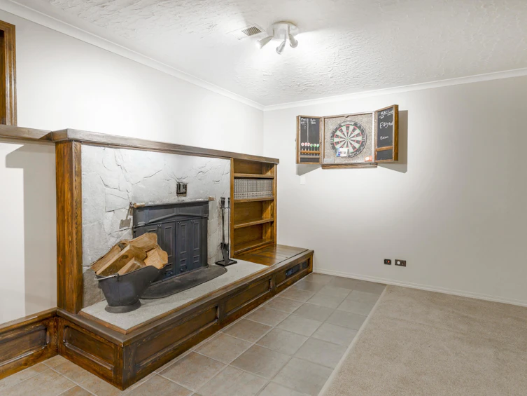 11542 Wood Street, Maple Ridge, BC, V2X 4Z9 - 14