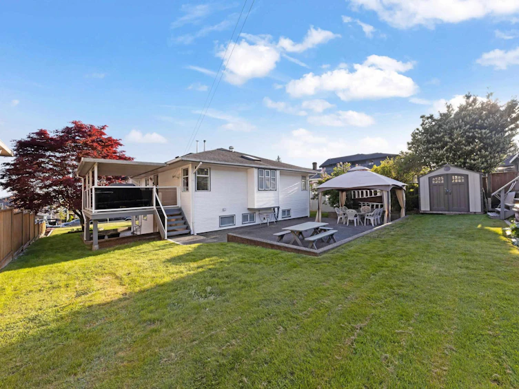 957 Stewart Avenue, Coquitlam, BC, V3K 2N5 - 7