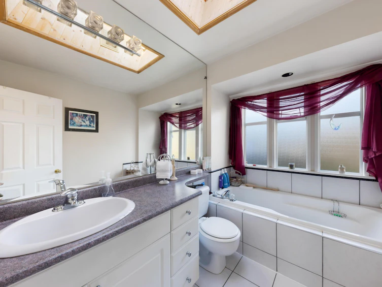 957 Stewart Avenue, Coquitlam, BC, V3K 2N5 - 27
