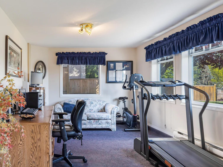 957 Stewart Avenue, Coquitlam, BC, V3K 2N5 - 11
