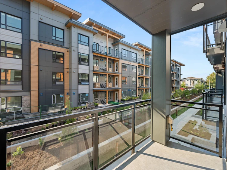 209-20926 83 Avenue, Langley, BC, V2Y 3Y9 - 20