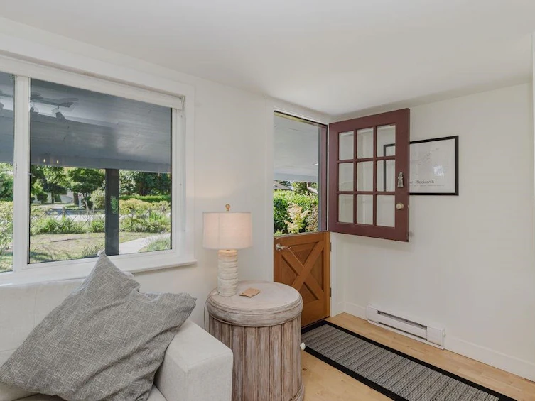 698 Franklin Road, Gibsons, BC, V0N 1V8 - 3