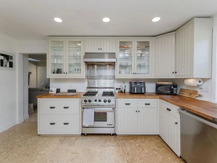 698 Franklin Road, Gibsons, BC, V0N 1V8 - 15