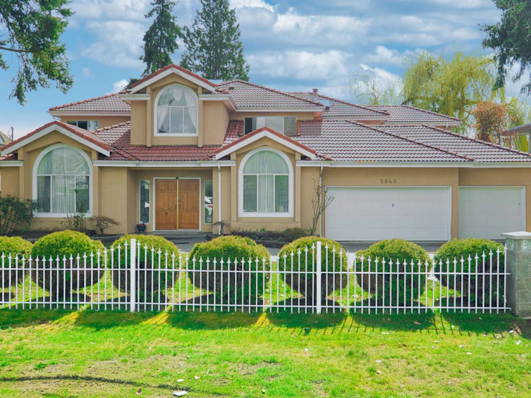 5940 Colville Road, Richmond, BC, V7C 3G1