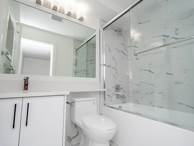 32735 Marshall Road, Abbotsford, BC, V2S 1J6 - 35