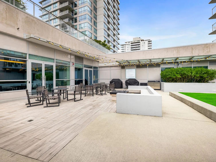 2105-125 E 14th Street, North Vancouver, BC, V7L 0E6 - 16