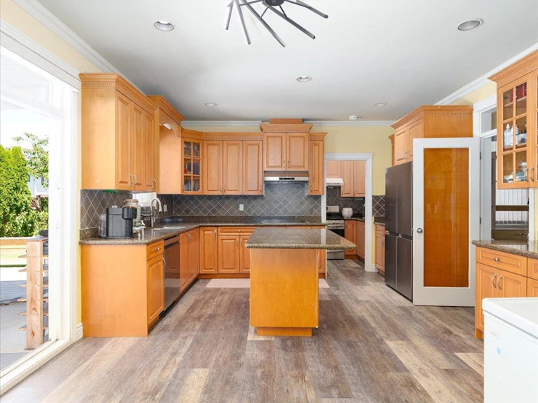 10099 Ruskin Road, Richmond, BC, V7A 2P3 - 10