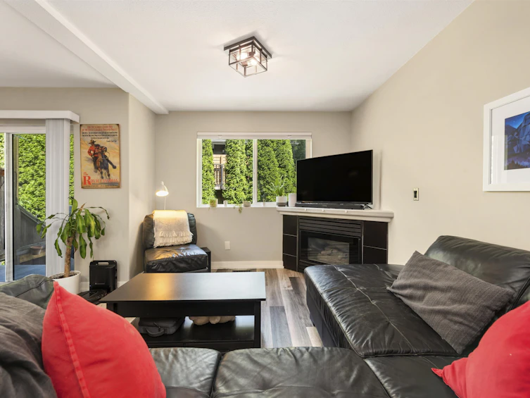 20-39754 Government Road, Squamish, BC, V8B 0G3 - 10