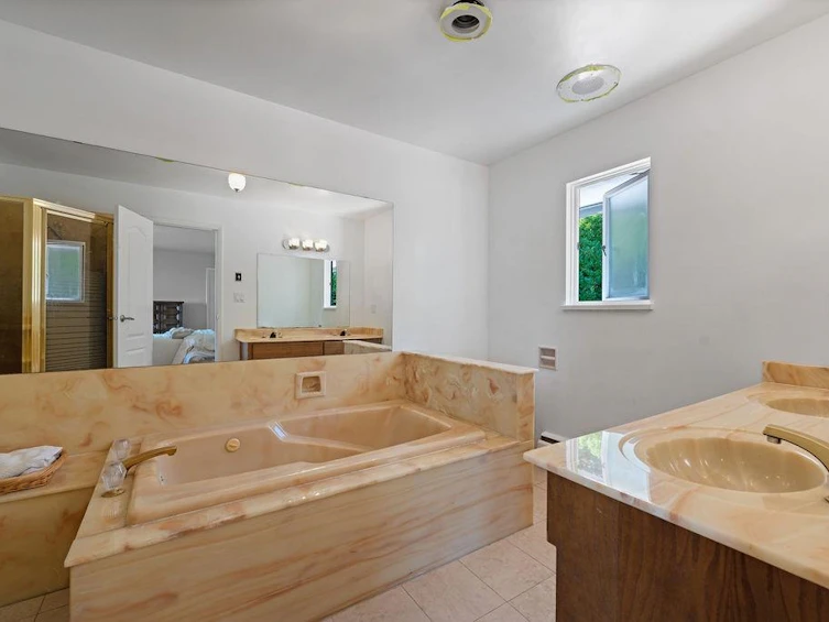 1373 Camwell Drive, West Vancouver, BC, V7S 2M6 - 24