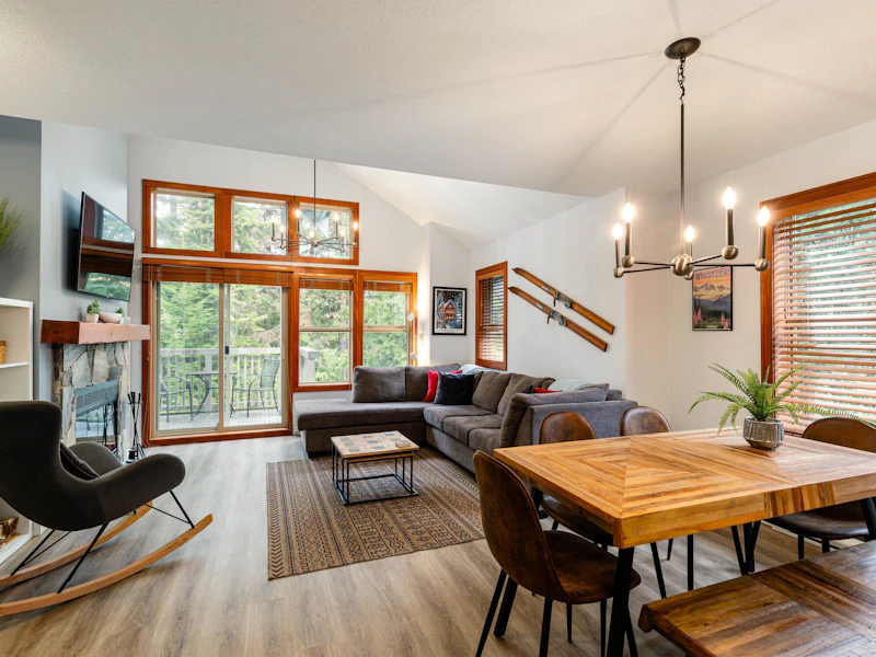 31 - 4661 Blackcomb Way, Whistler BC V0N 1B4