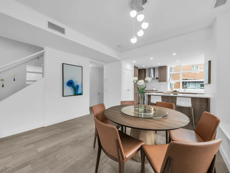 227-2060 Curling Road, North Vancouver, BC, V7P 0E1 - 7