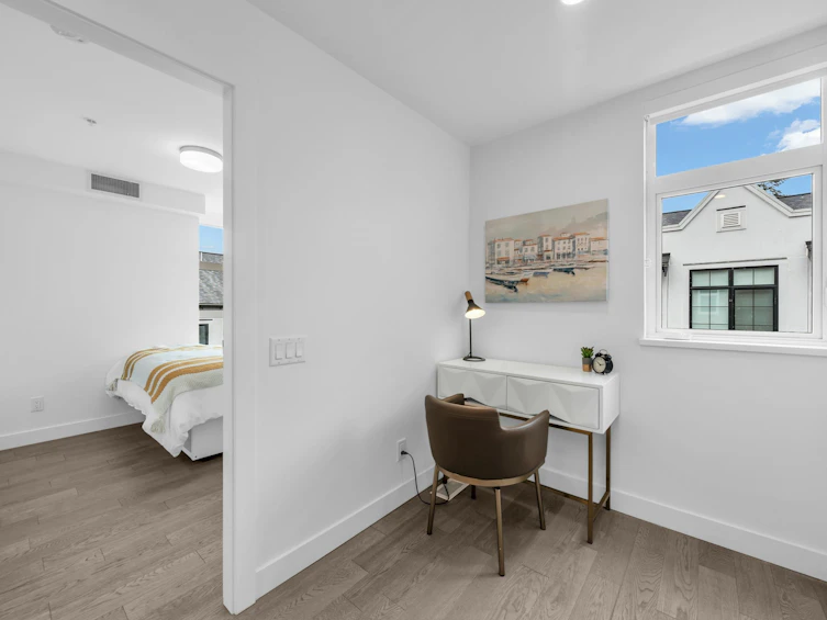 227-2060 Curling Road, North Vancouver, BC, V7P 0E1 - 24