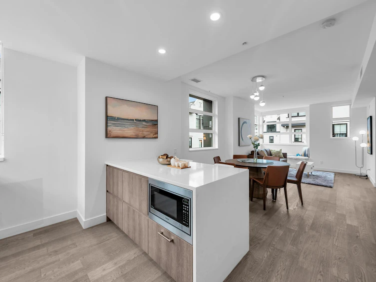 227-2060 Curling Road, North Vancouver, BC, V7P 0E1 - 12