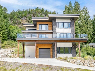 971 Marine Drive - 2