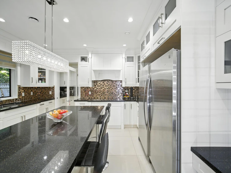 8600 Leslie Road, Richmond, BC, V6X 2V7 - 11