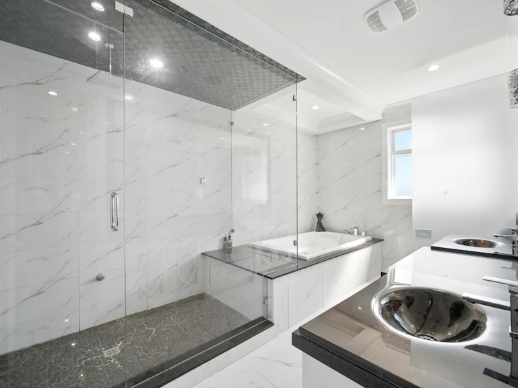 8600 Leslie Road, Richmond, BC, V6X 2V7 - 23