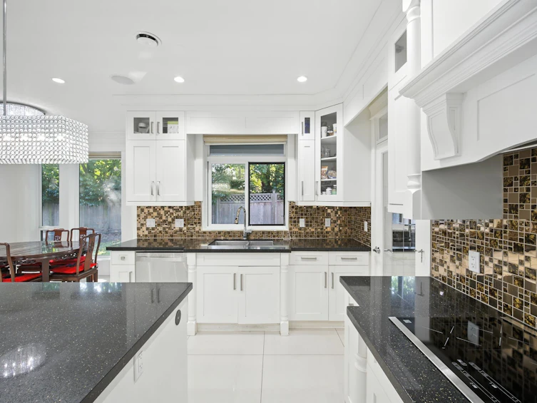 8600 Leslie Road, Richmond, BC, V6X 2V7 - 20