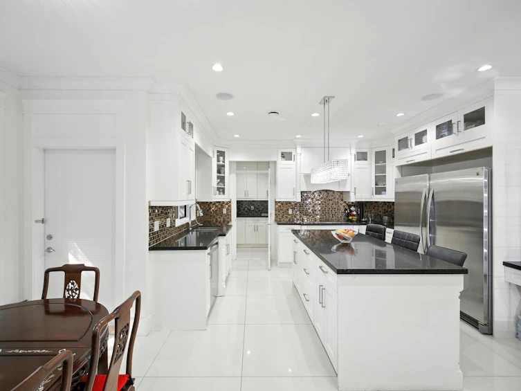 8600 Leslie Road, Richmond, BC, V6X 2V7 - 19