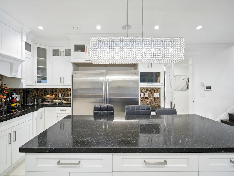 8600 Leslie Road, Richmond, BC, V6X 2V7 - 9