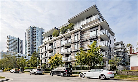 202-477 W 59th Avenue, Vancouver, BC, V5X 1X4