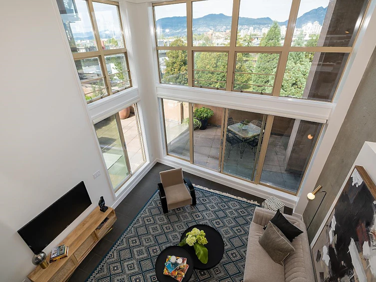 403-1529 W 6th Avenue, Vancouver, BC, V6J 1R1 - 2