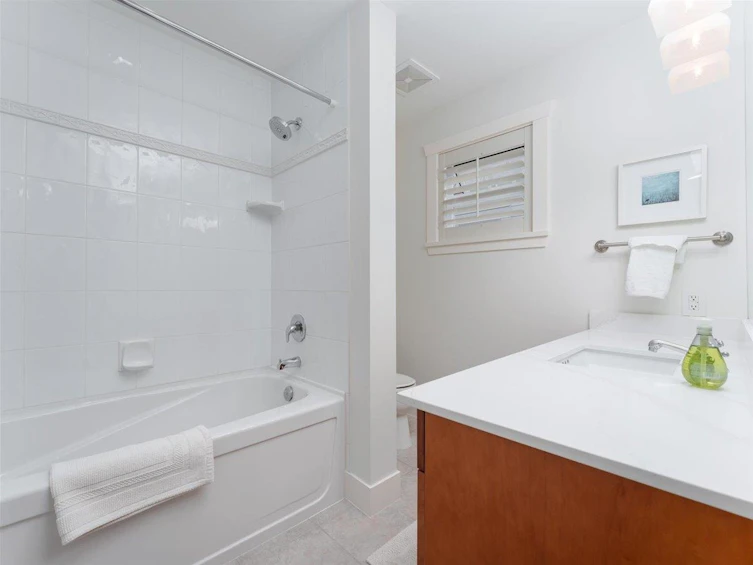 4448 W 8th Avenue, Vancouver, BC, V6R 2C9 - 26