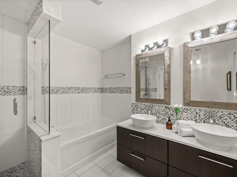 301-1533 Best Street, Surrey, BC, V4B 4E9 - 25
