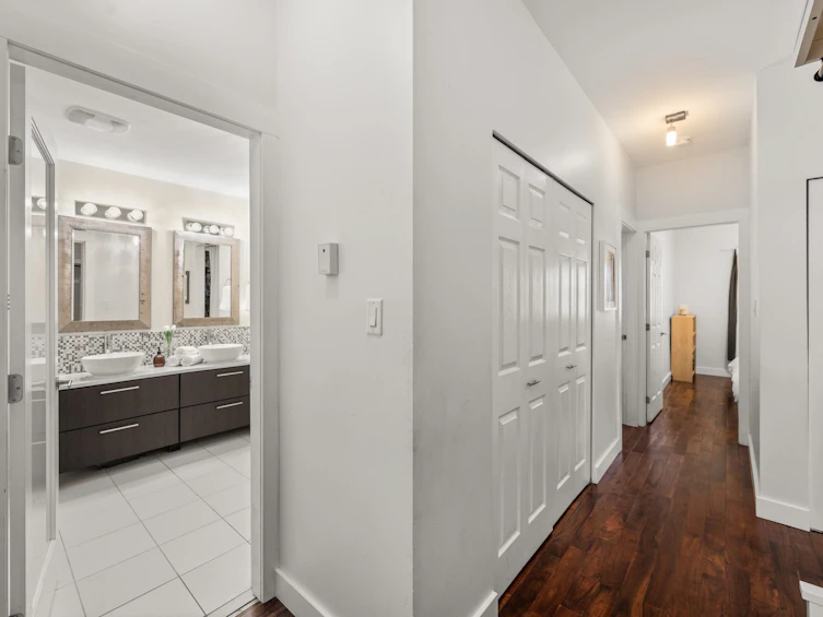 301-1533 Best Street, Surrey, BC, V4B 4E9 - 30
