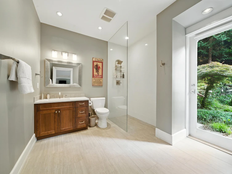 5211 Timberfeild Road, West Vancouver, BC, V7W 2Y5 - 30
