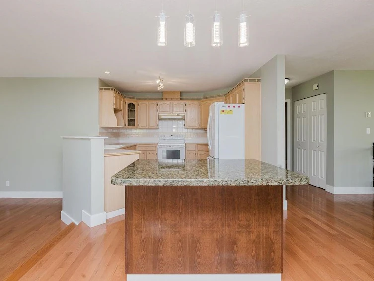 1551 Islandview Drive, Gibsons, BC, V0N 1V5 - 8
