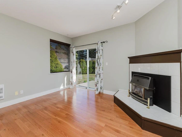 1551 Islandview Drive, Gibsons, BC, V0N 1V5 - 12