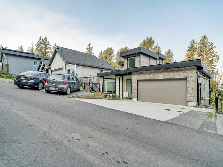 4-5988 Lindeman Street, Chilliwack, BC, V2R 0R9 - 2