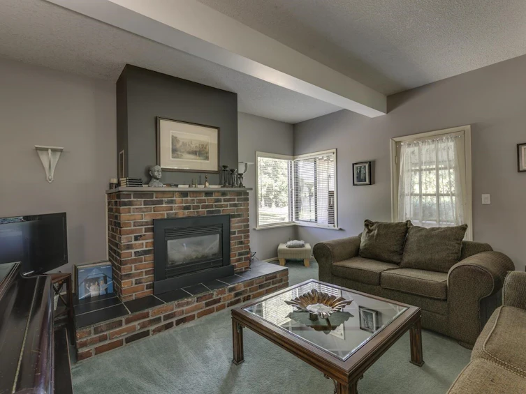 8153 S River Road, Mission, BC, V0M 1H0 - 8