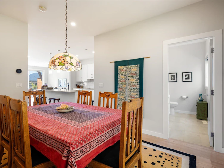 41312 Horizon Drive, Squamish, BC, V8B 0Y7 - 17