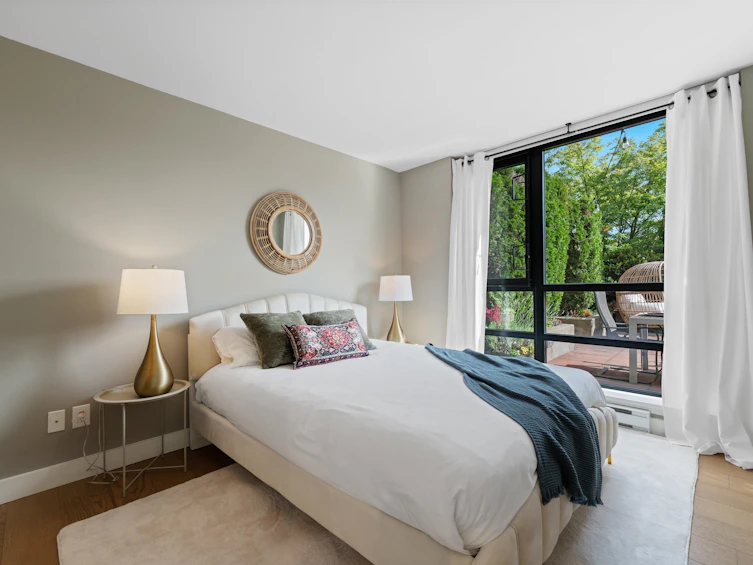 405-1 Renaissance Square, New Westminster, BC, V3M 0B6 - 15