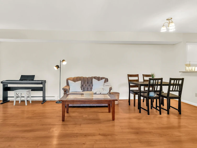 201B-7025 Stride Avenue, Burnaby, BC, V3N 4Y2 - 8