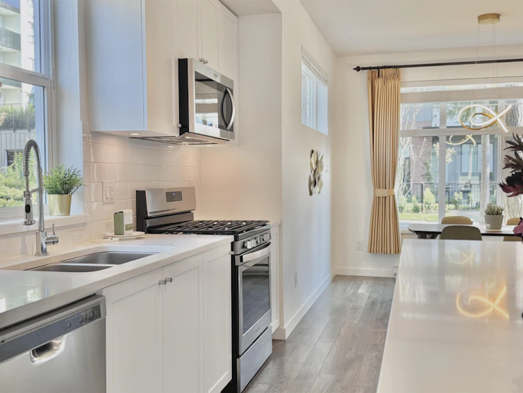 36-16678 25 Avenue, Surrey, BC, V3Z 0Z2 - 16