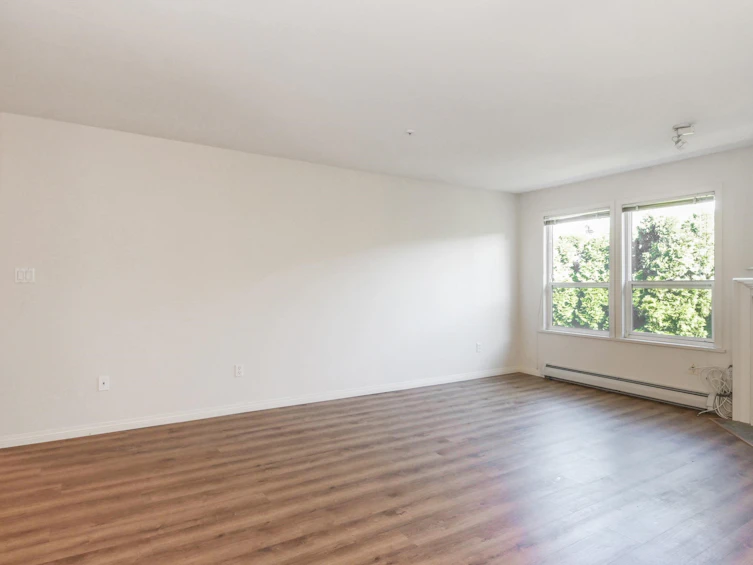 205-5909 177b Street, Surrey, BC, V3S 4J7 - 5