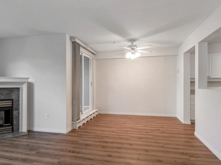 205-5909 177b Street, Surrey, BC, V3S 4J7 - 6