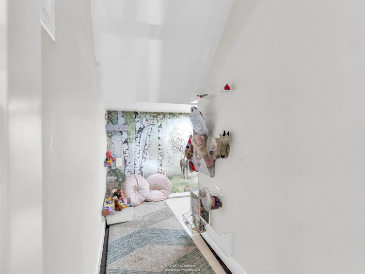 3103 St. George Street, Vancouver, BC, V5T 3R9 - 11