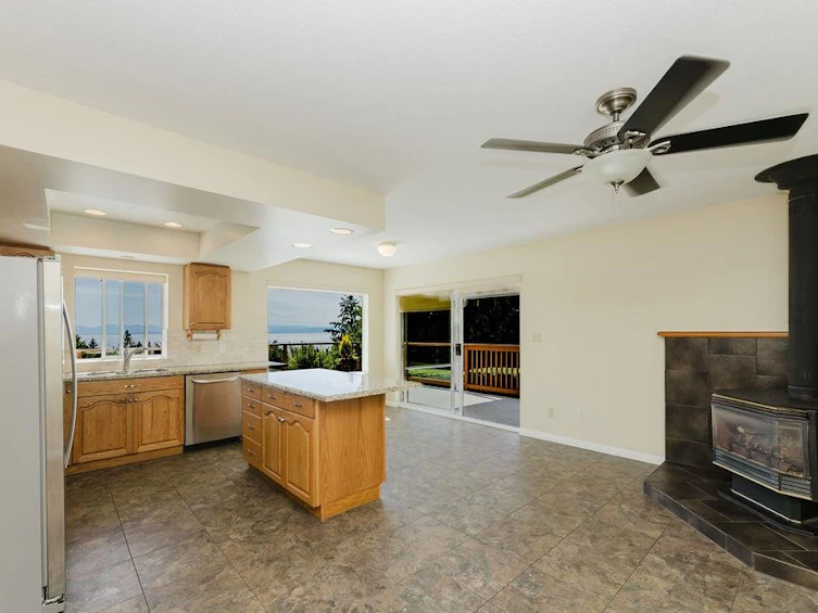 1497 Islandview Drive, Gibsons, BC, V0N 1V5 - 10