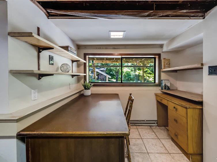 4585 Raeburn Street, North Vancouver, BC, V7G 1K3 - 17