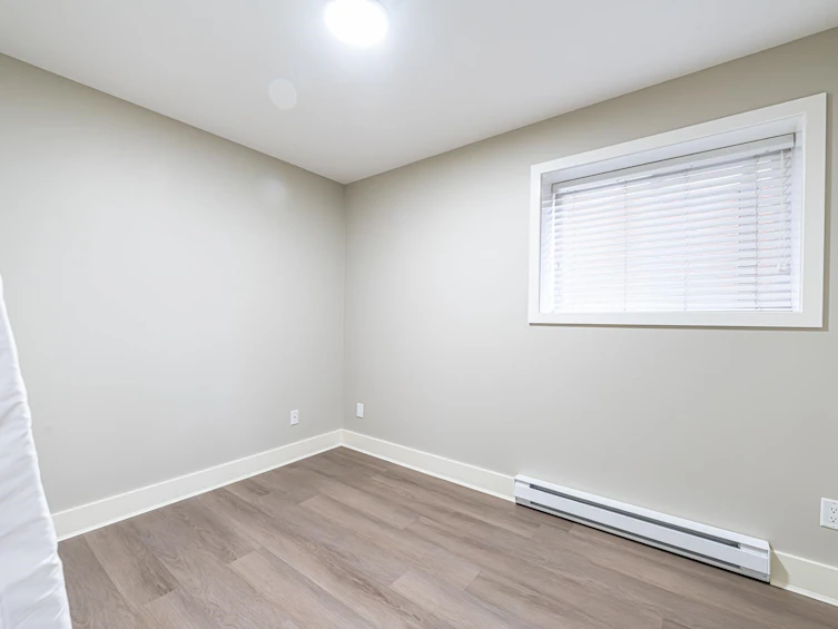 1226 Liverpool Street, Coquitlam, BC, V3B 8E7 - 31