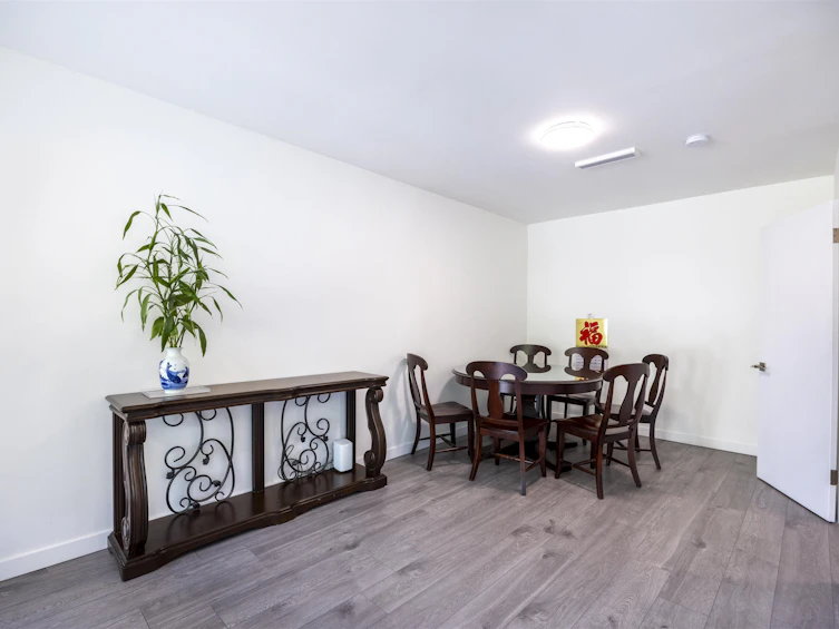 8684 12th Avenue, Burnaby, BC, V3N 2L9 - 11