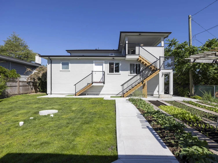 8684 12th Avenue, Burnaby, BC, V3N 2L9 - 35