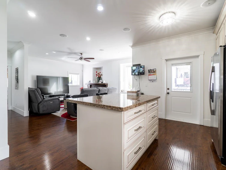 6461 140 Street, Surrey, BC, V3W 3L9 - 12