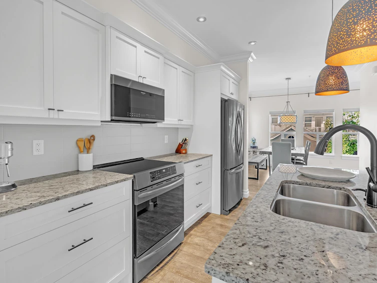 22-44849 Anglers Boulevard, Chilliwack, BC, V2R 0Y4 - 11