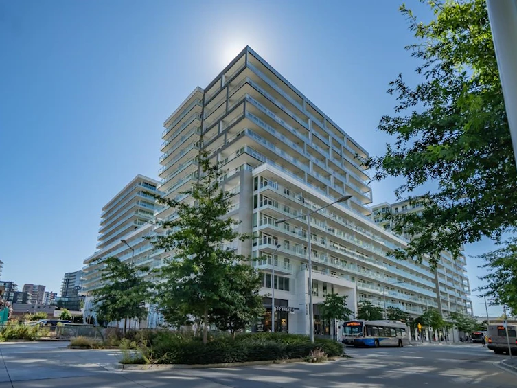 819-6328 No. 3 Road, Richmond, BC, V6Y 0L6