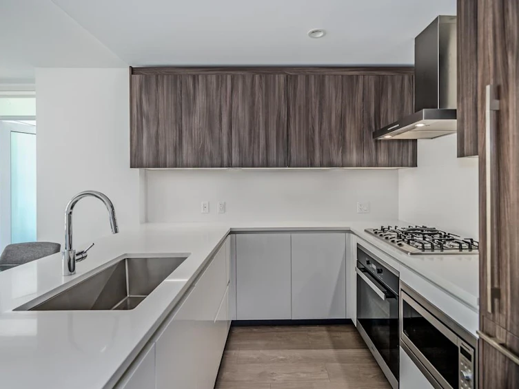 819-6328 No. 3 Road, Richmond, BC, V6Y 0L6 - 10